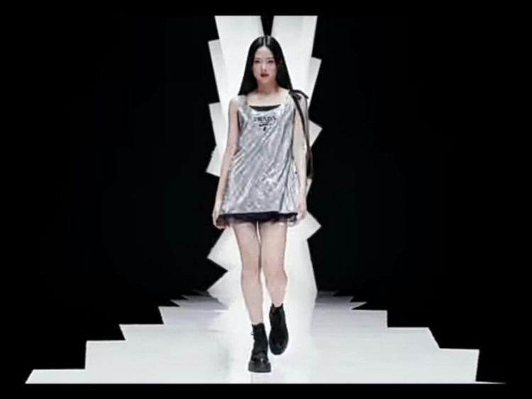 LE SSERAFIM Eunchae0