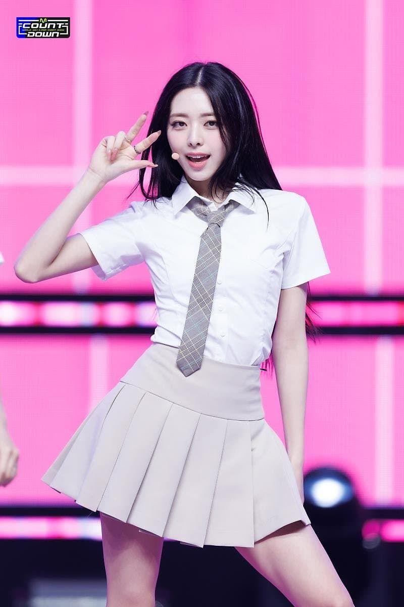 유나0
