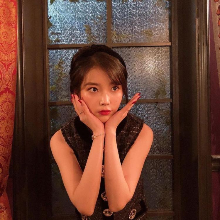 아이유 포토.0