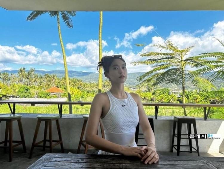 설현0