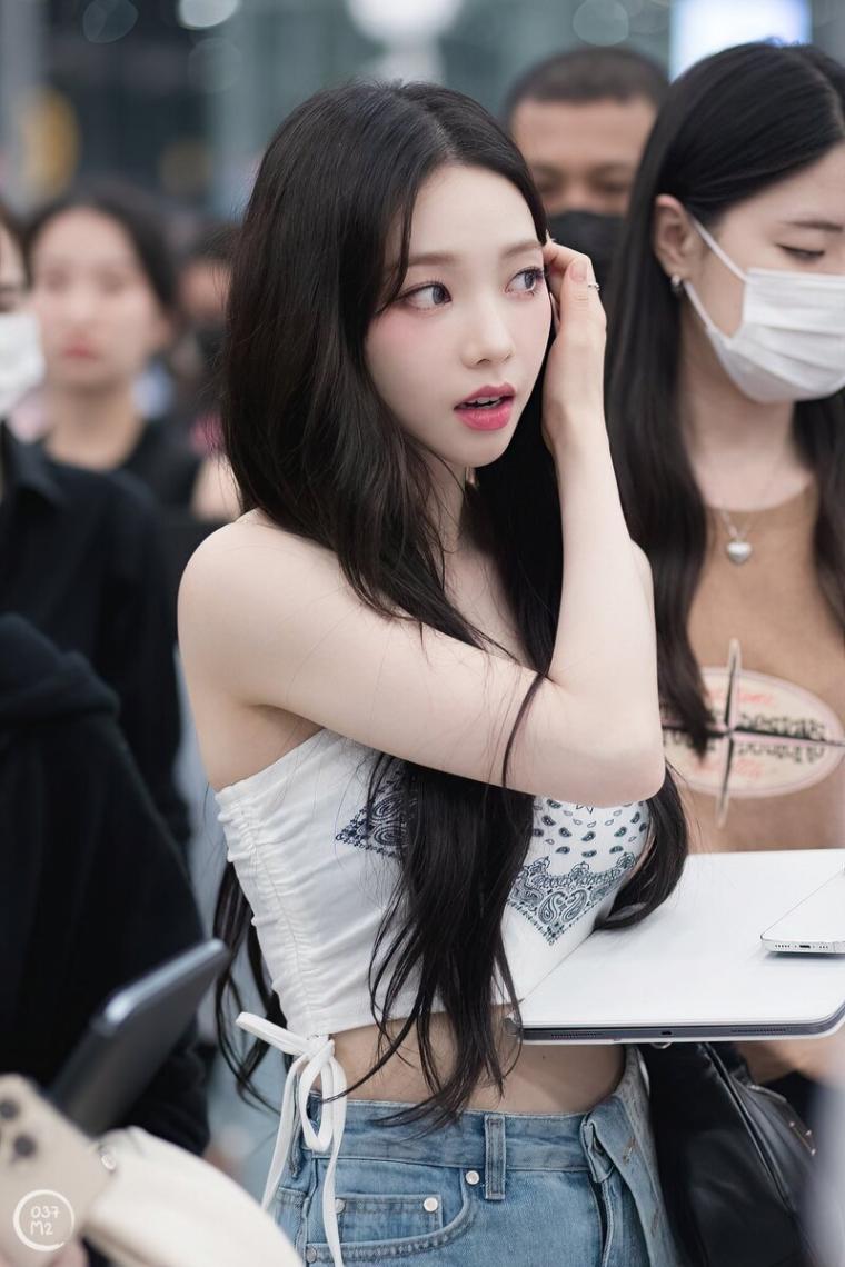 에스파 카리나 111