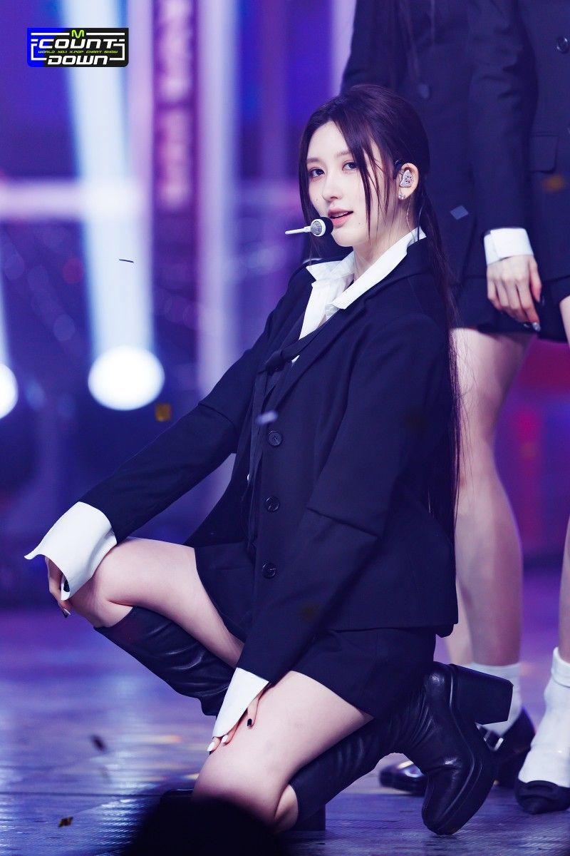 IVE KIM GAEUL1