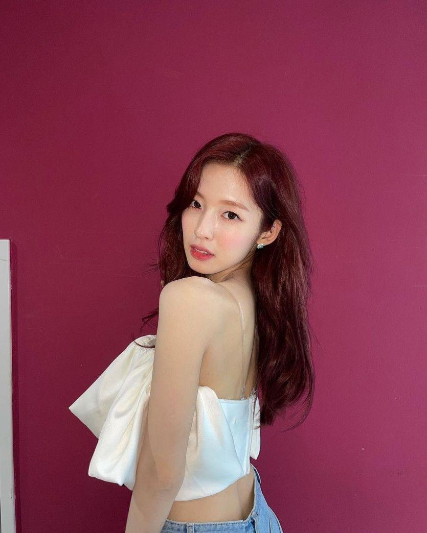 OH MY GIRL Arin1
