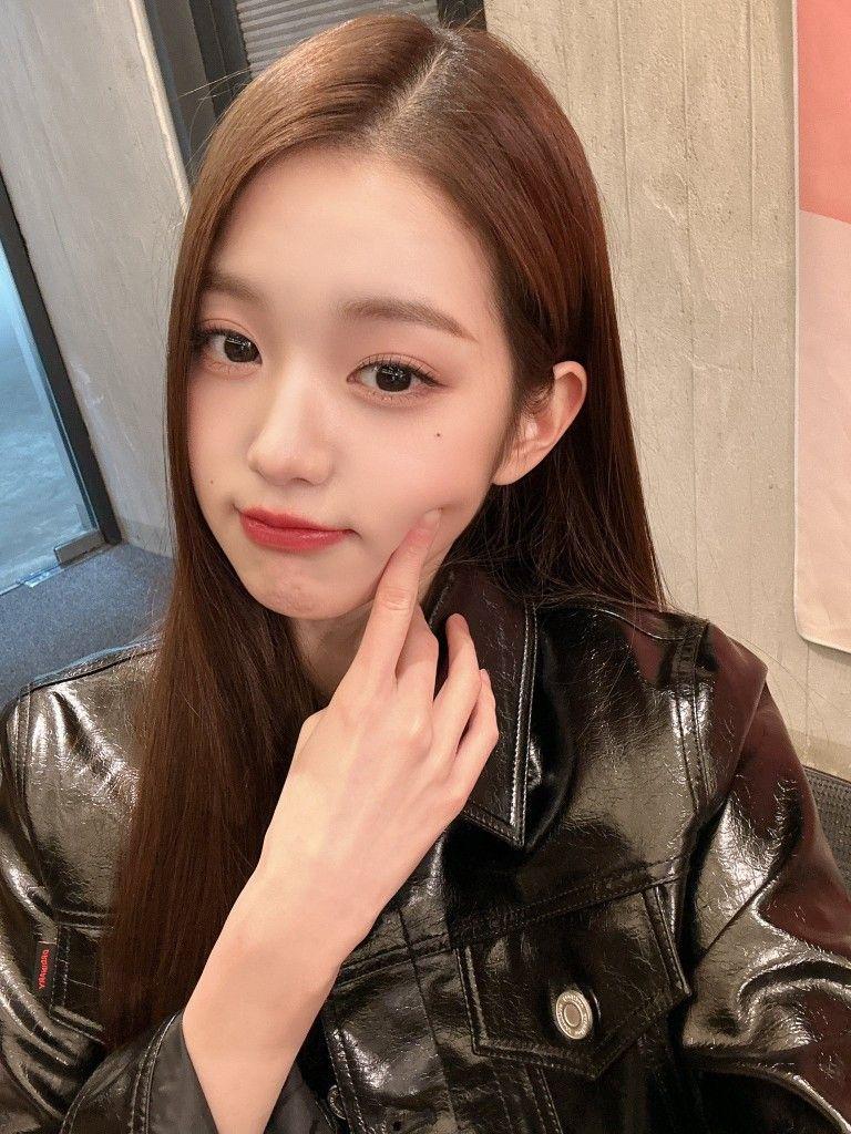 IVE 장원영3