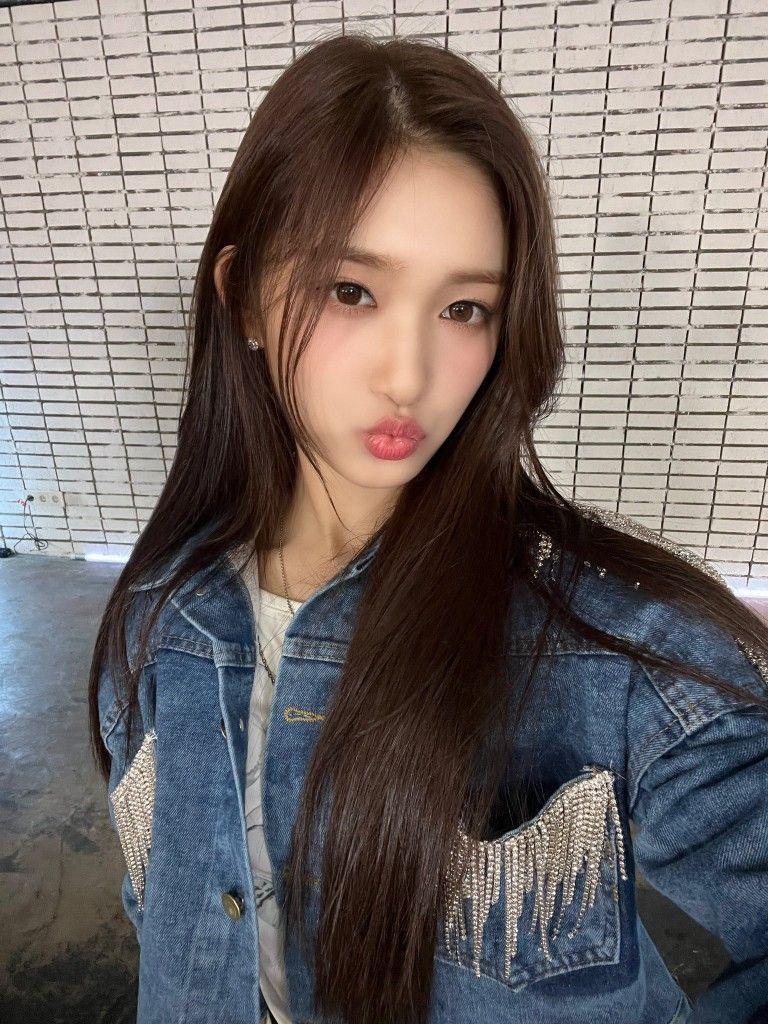 IVE LEESEO1