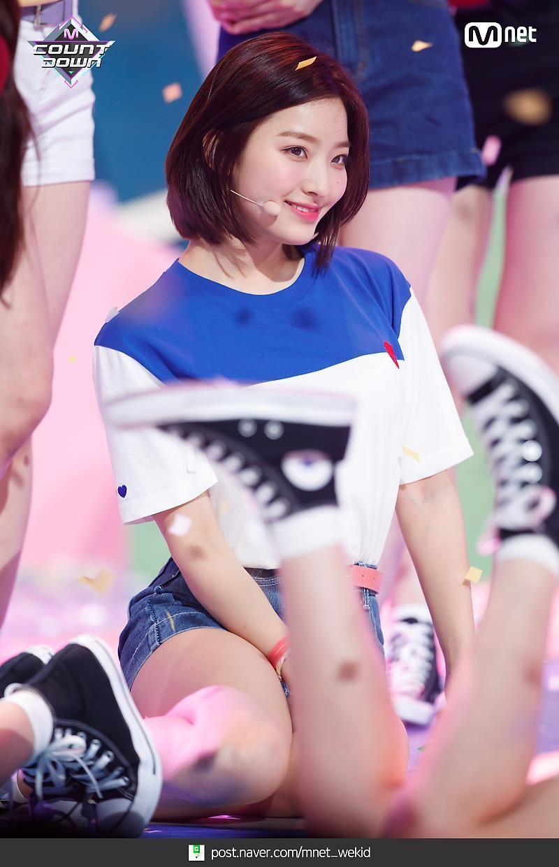 프로미스나인 이새롬3