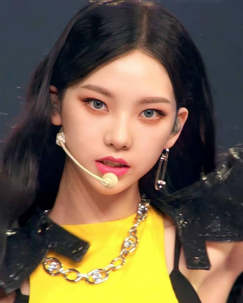 Aespa Karina3