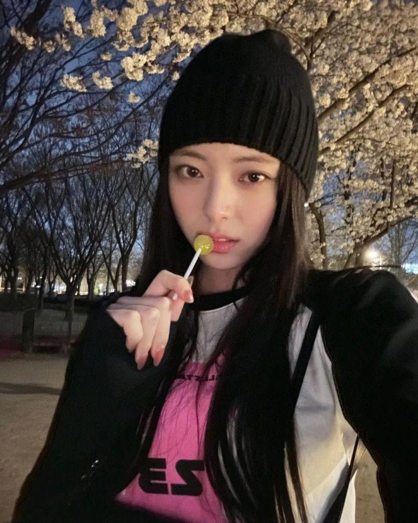 ITZY 유나1