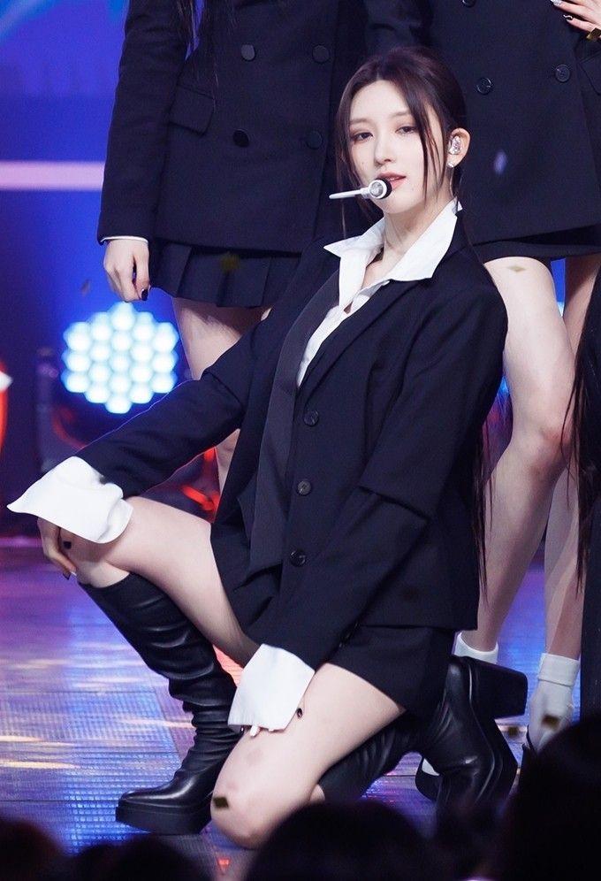IVE KIM GAEUL0