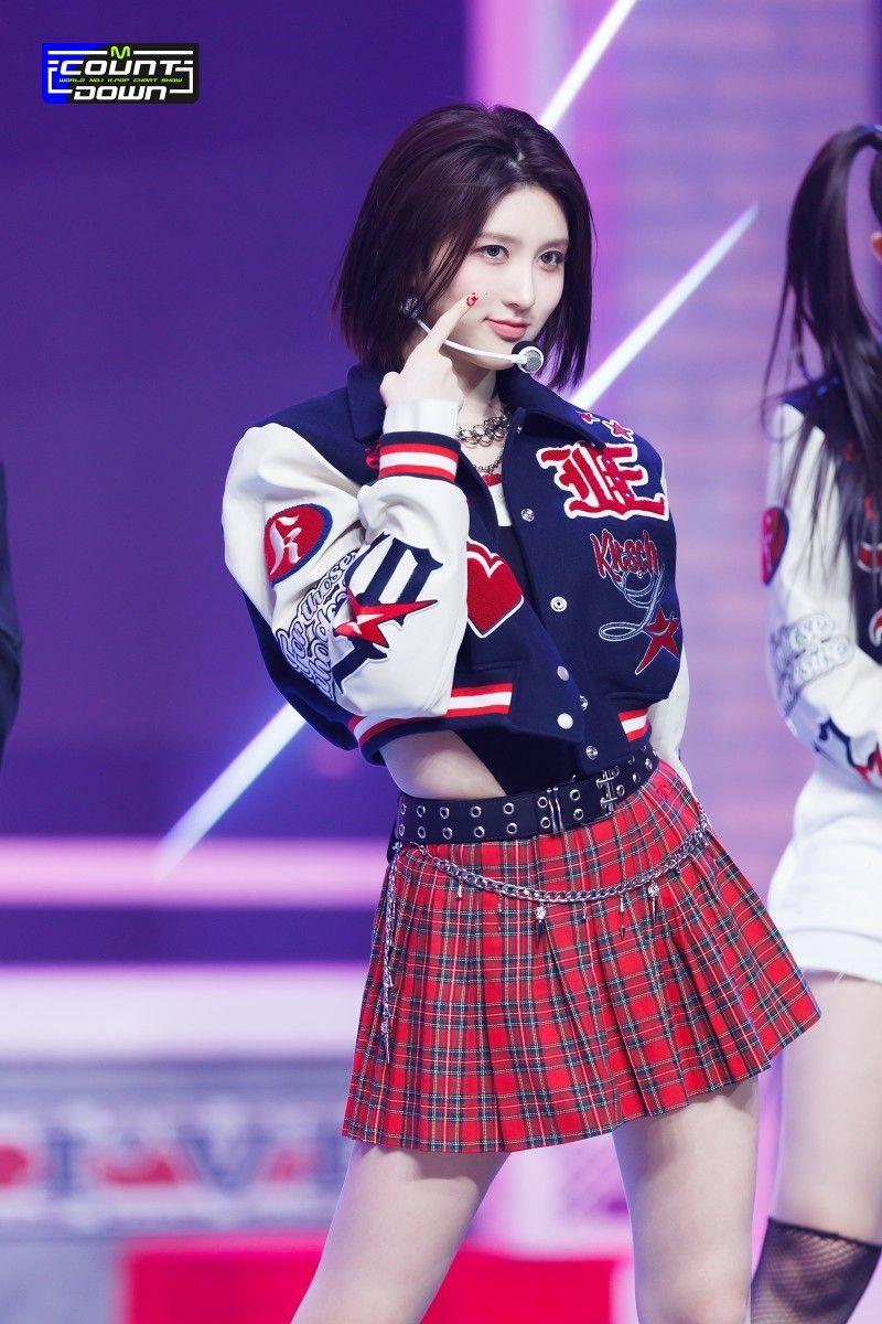 IVE KIM GAEUL4