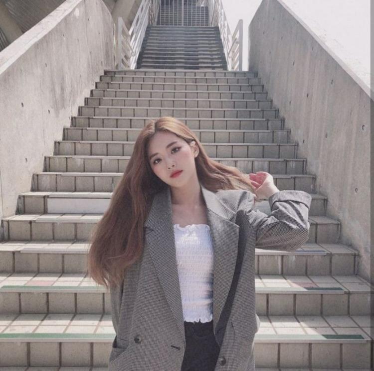 19.4.22 공스타 메건2