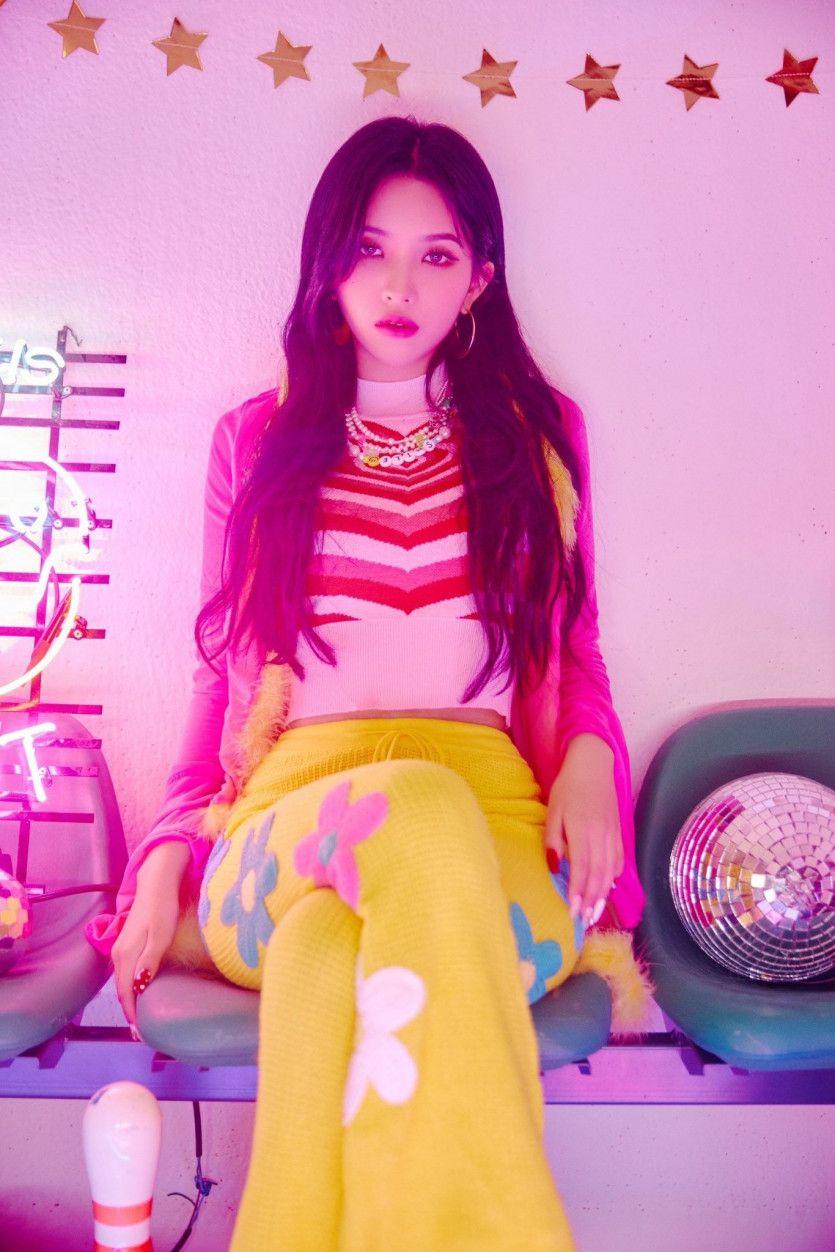 (G)I-DLE__Soyeon0