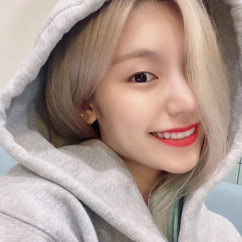 예지 인스타3