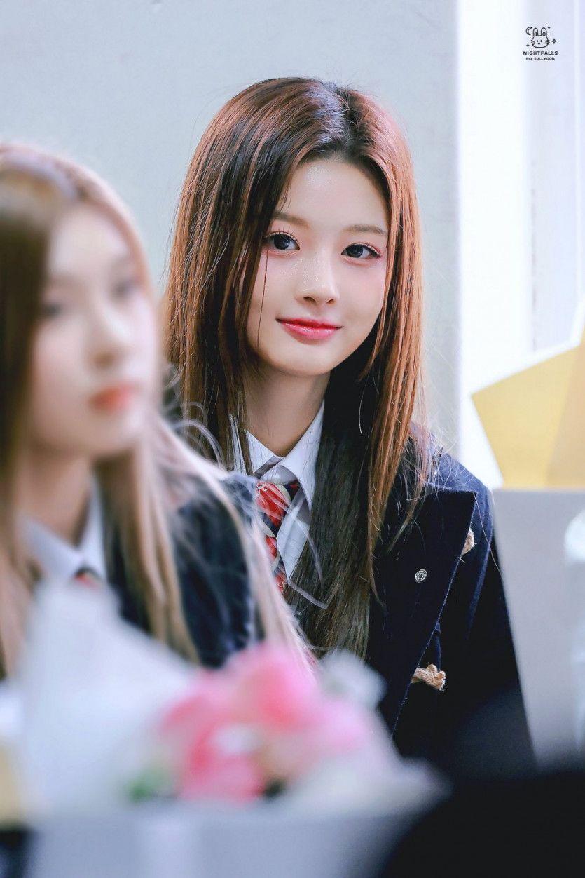 설윤0