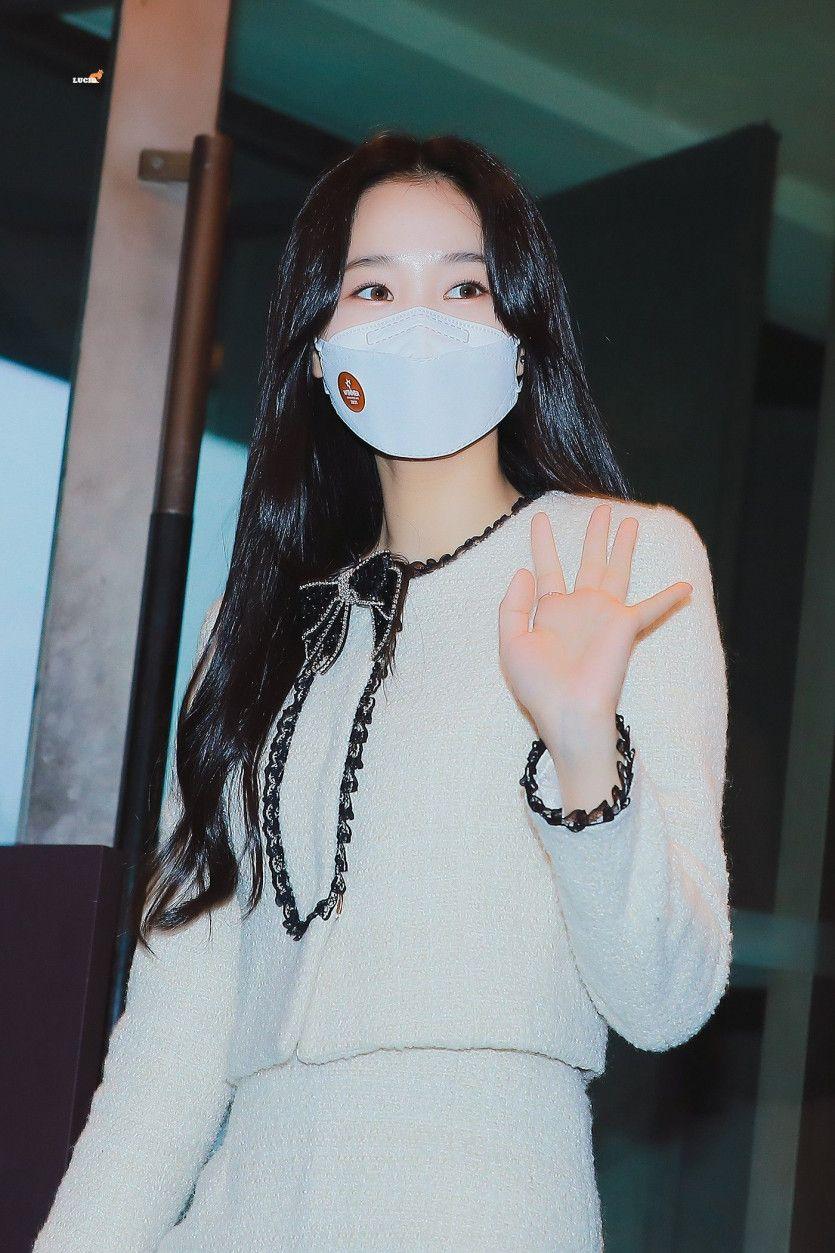 위클리 지한0