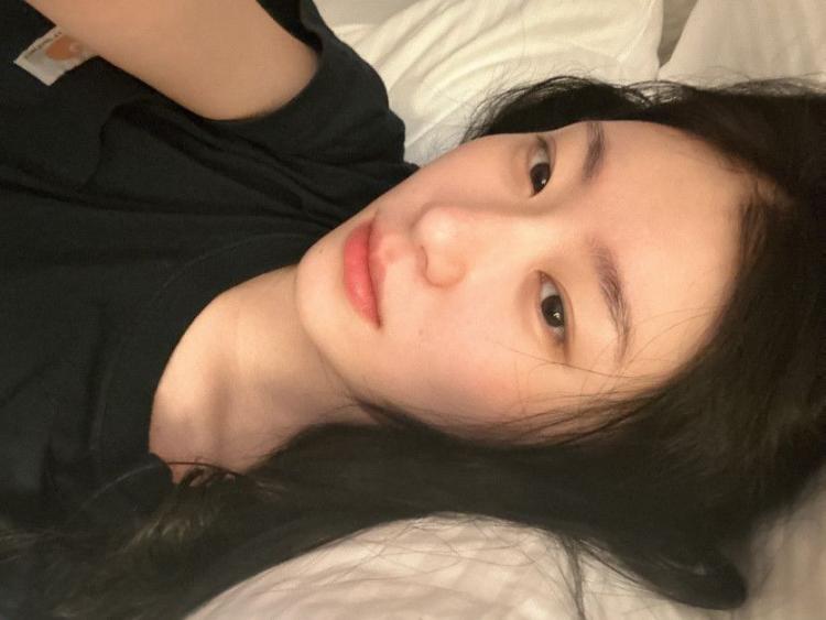 ITZY Chaeryeong0