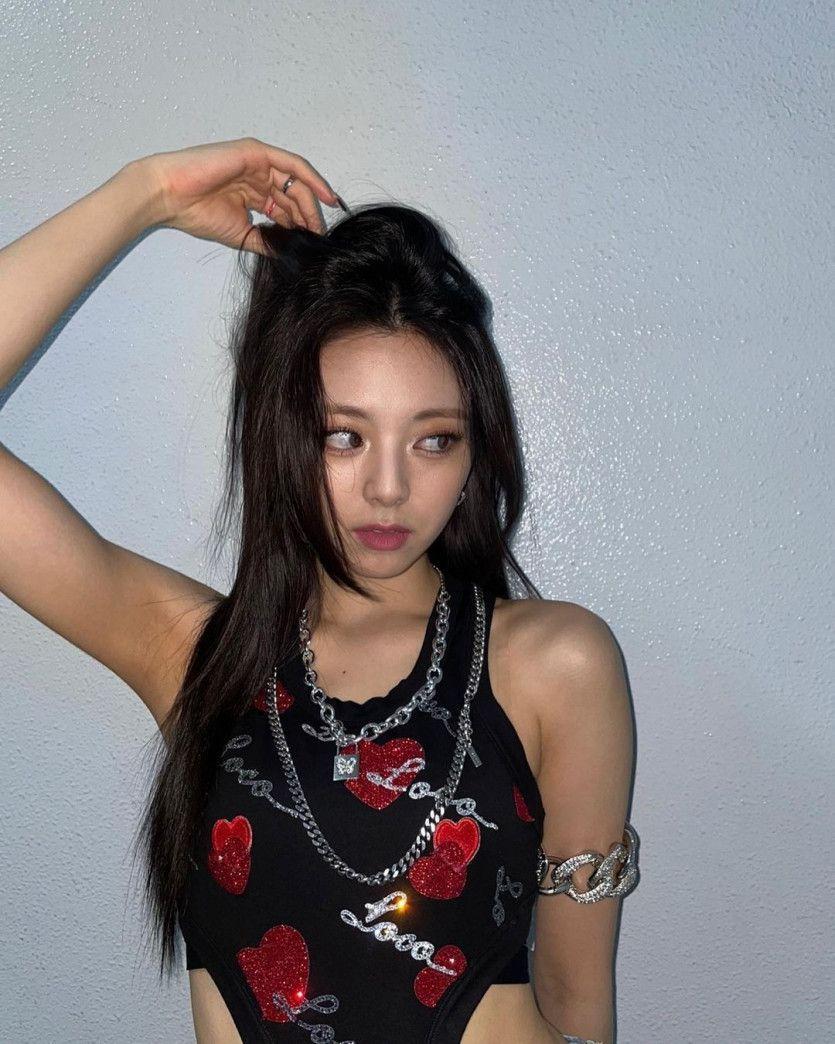 ITZY 유나4