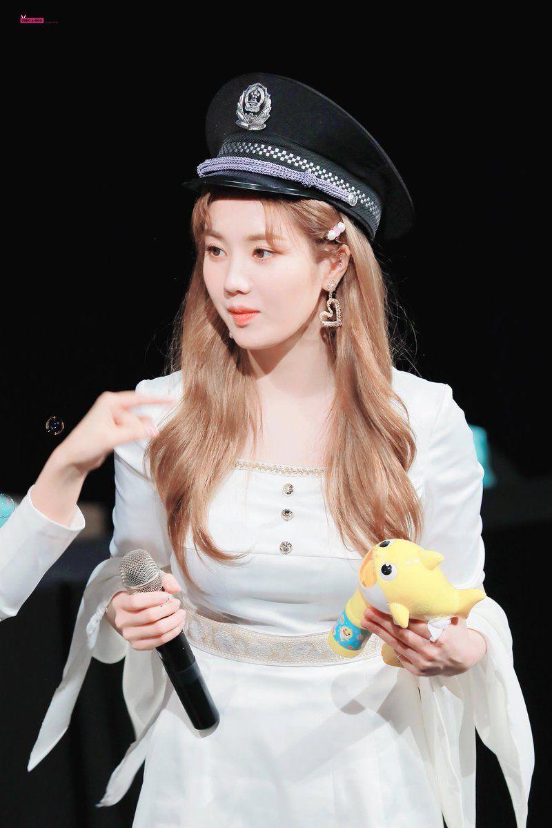 아이즈원 권은비 강혜원 new8