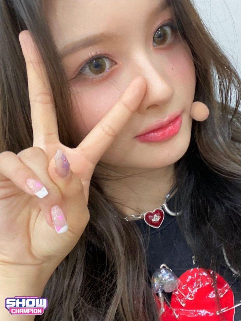 NMIXX 윤아0