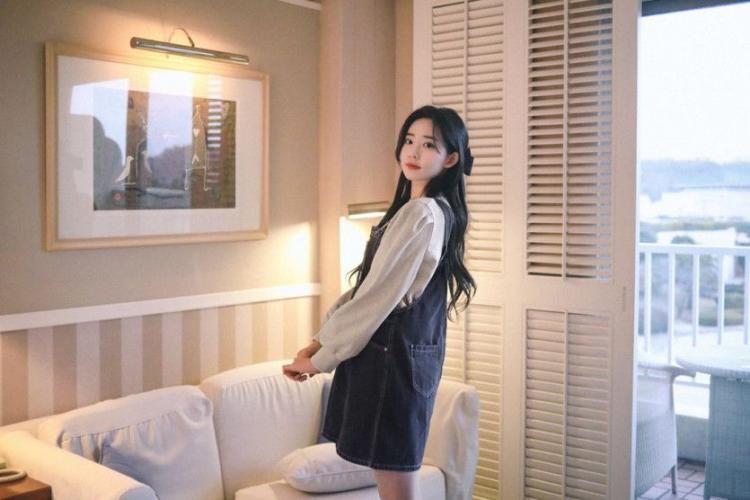 피팅모델 윤지3