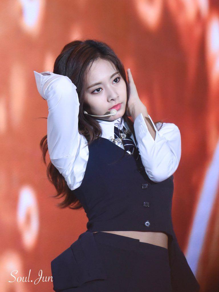 트와이스 쯔위1