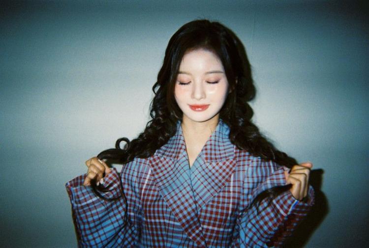 NMIXX 윤아0