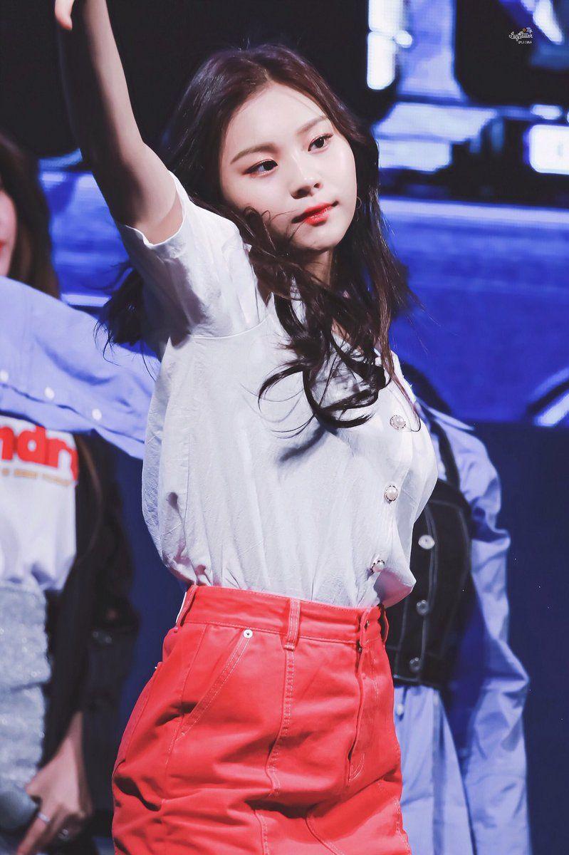 여자친구 엄지.jpg2