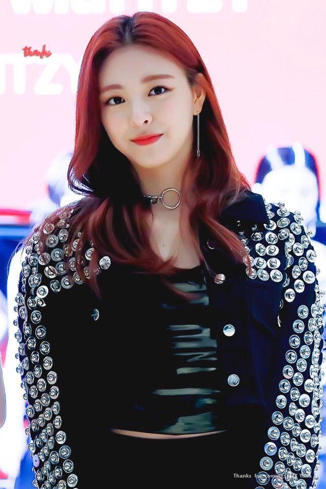 유나0