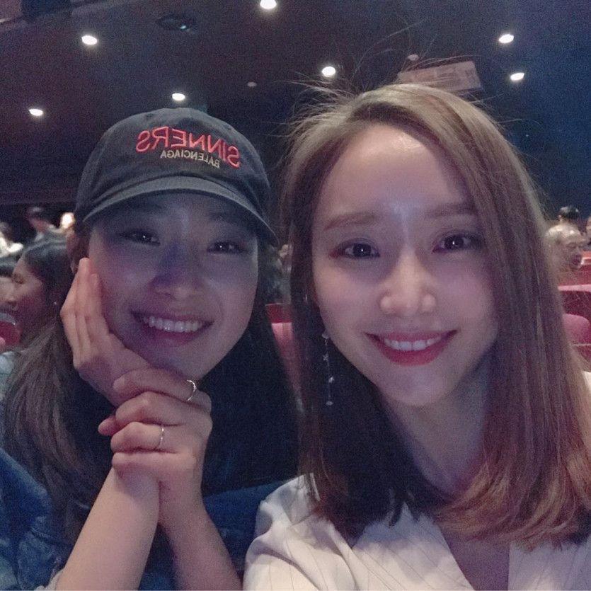 윤태진 / 주시은1