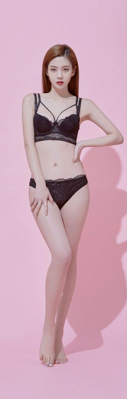 underwear model__Lee-Chae-Eun0