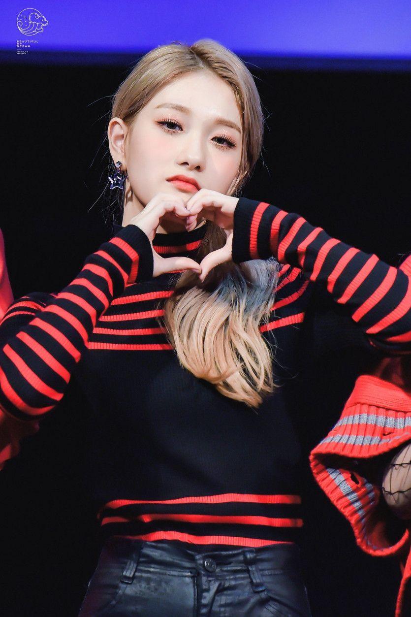 FROMIS9 Lee Seo Yeon3