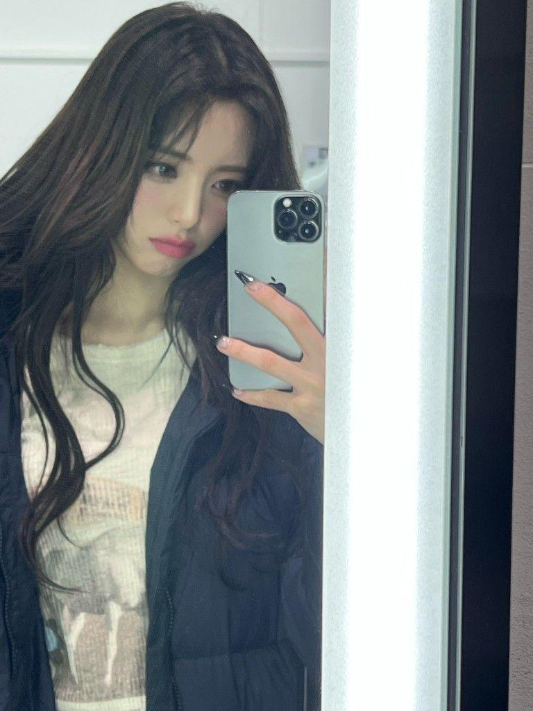ITZY Yuna0
