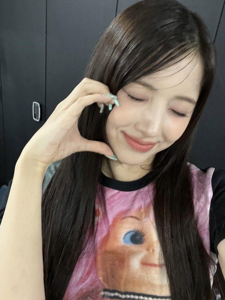 NMIXX Jiwoo0