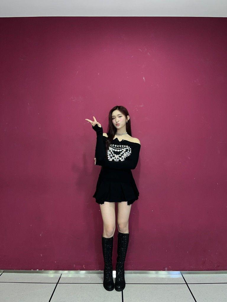 IVE LEESEO1
