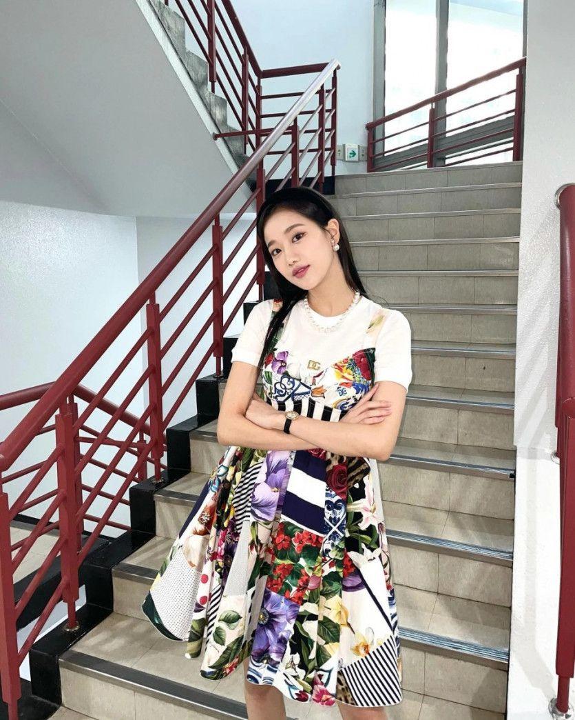 이나은1