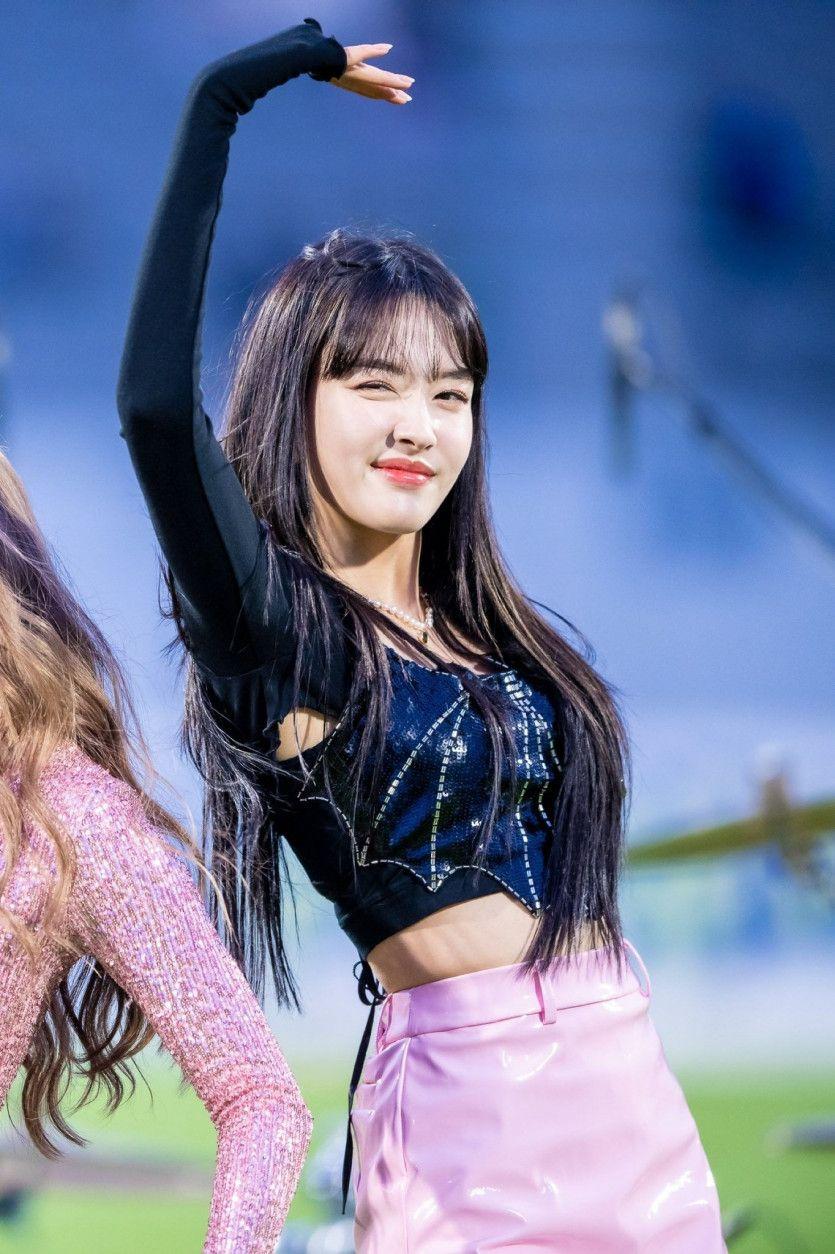 STAYC Yoon1