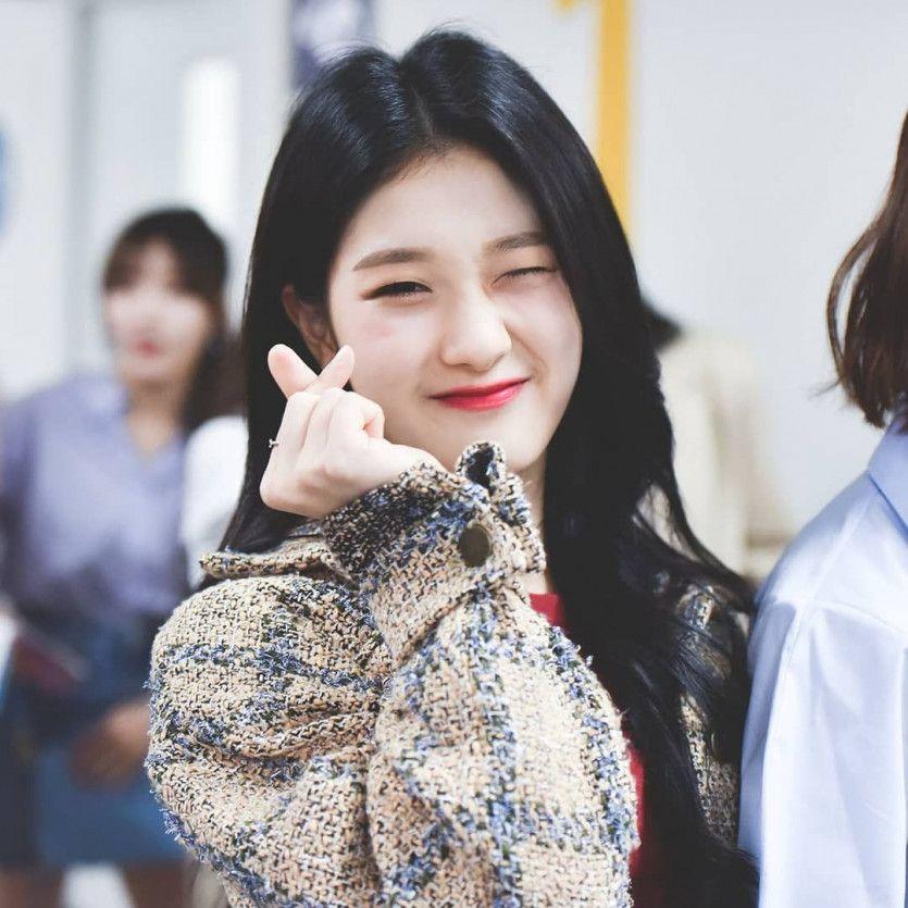 FROMIS9 Lee Seo Yeon1