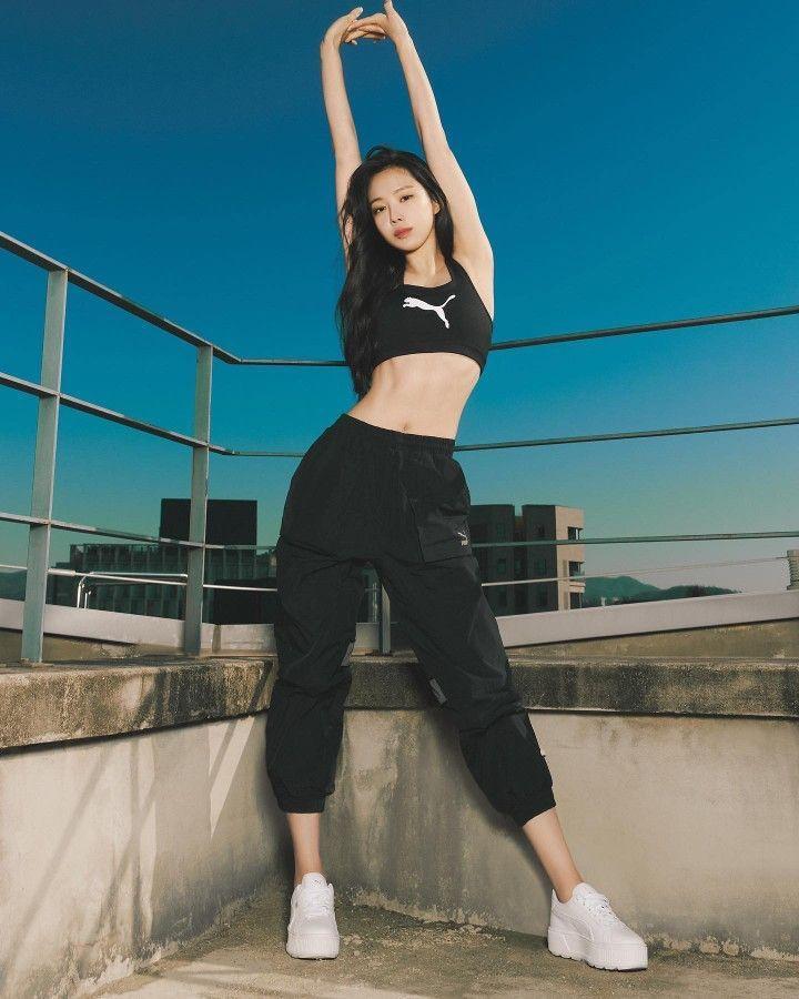 손나은0