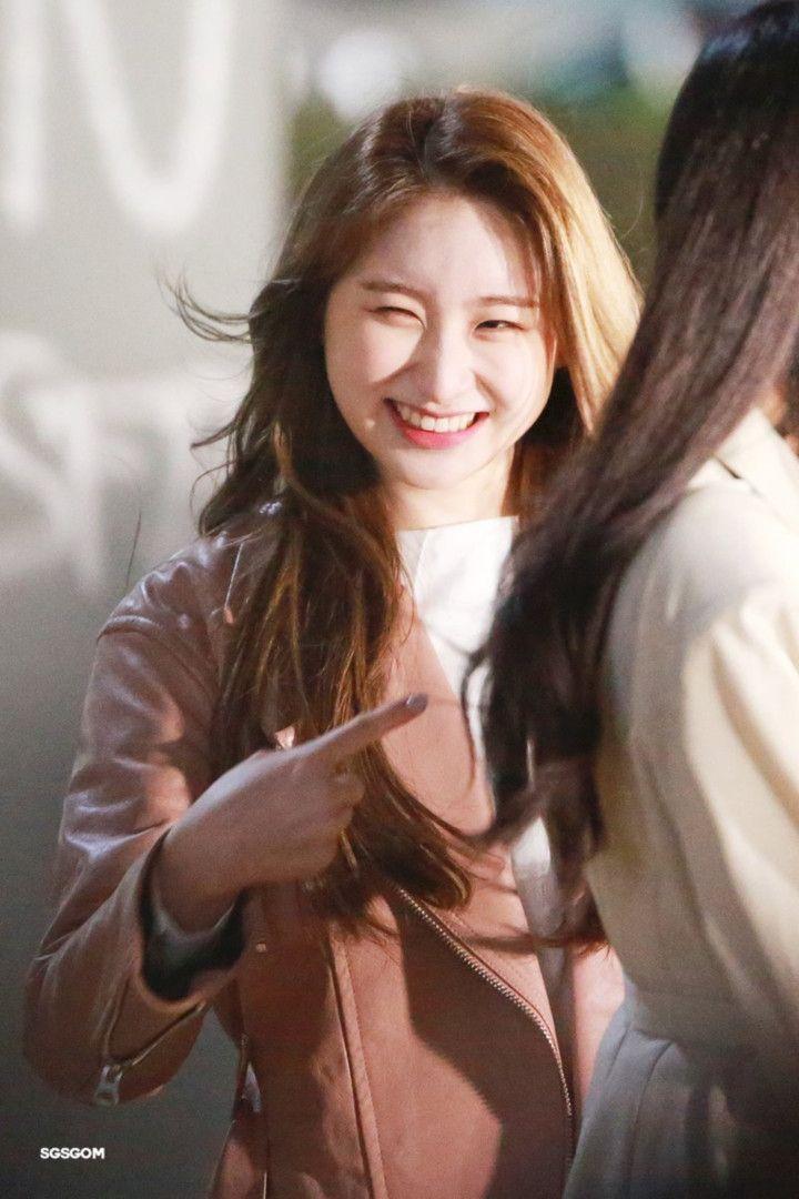아이즈원 이채연 강혜원 김민주, 콘서트 외 (26 p)1