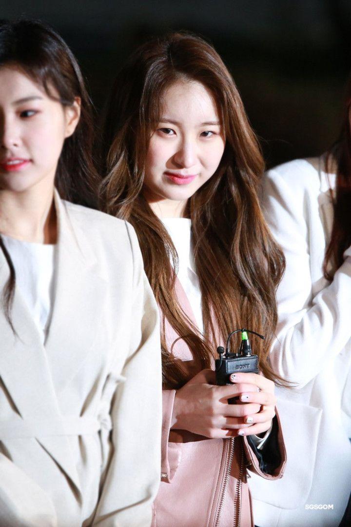 아이즈원 이채연 강혜원 김민주, 콘서트 외 (26 p)3