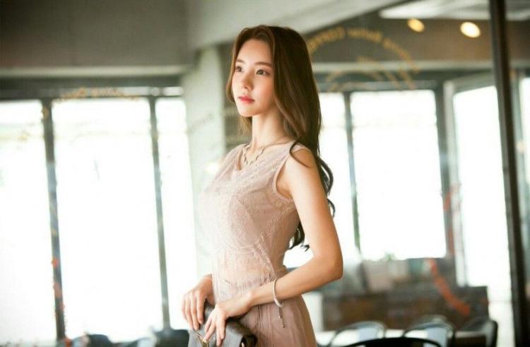 Fitting Model__Kim-Hyo-Sun1