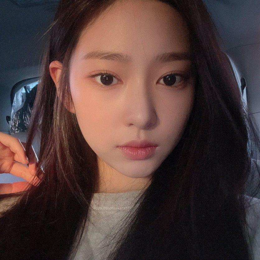 Kim Minju4