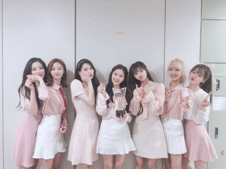 오늘자 쇼챔 1위 오마이걸3