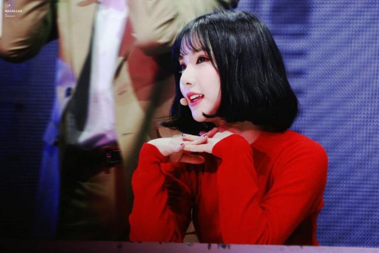 여자친구 은하.jpg0