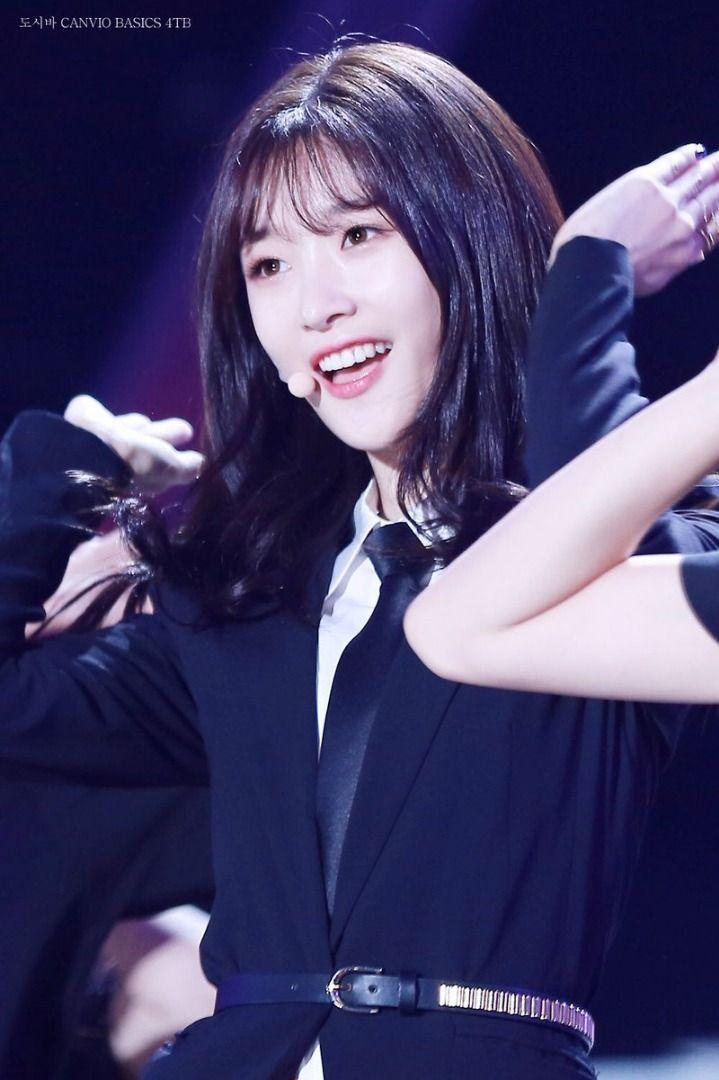 만우절 기념으로 풀렸던 정채연 짤2
