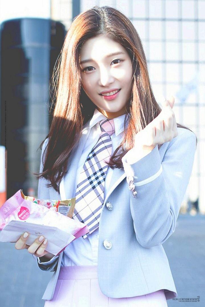 만우절 기념으로 풀렸던 정채연 짤3