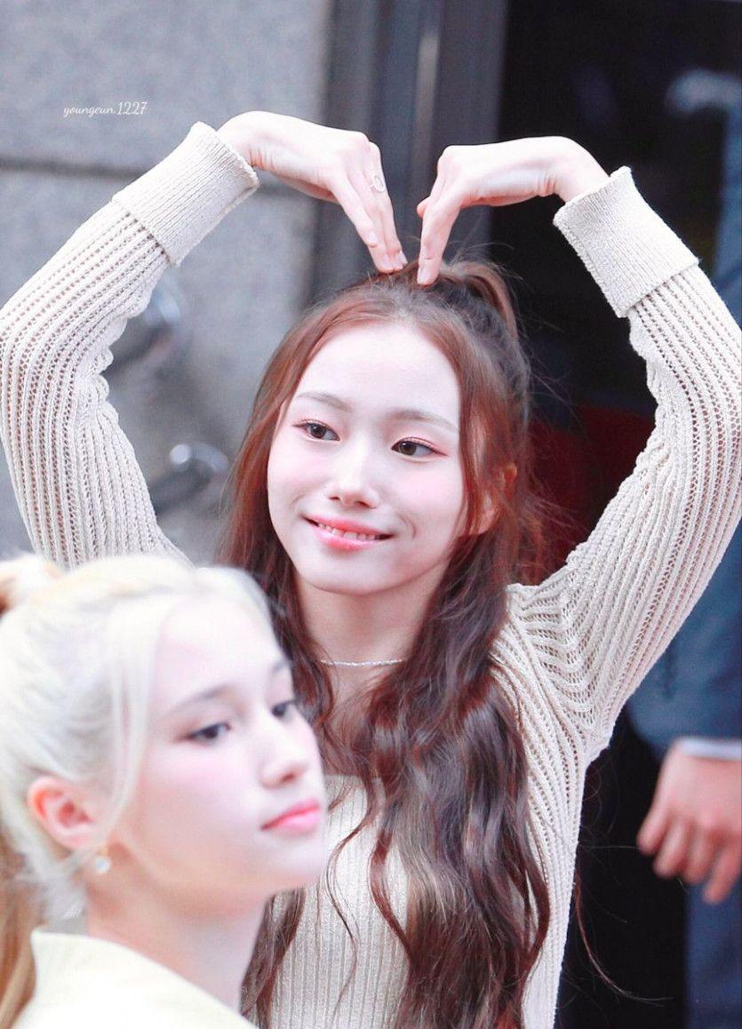 KEP1ER YOUNGEUN1