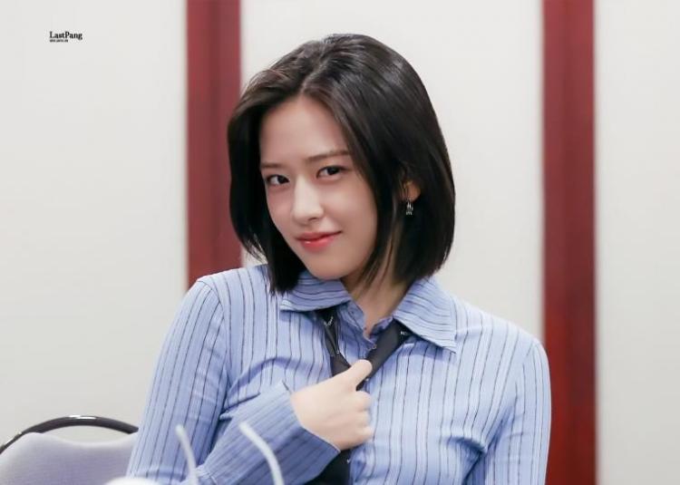 아이브 안유진2