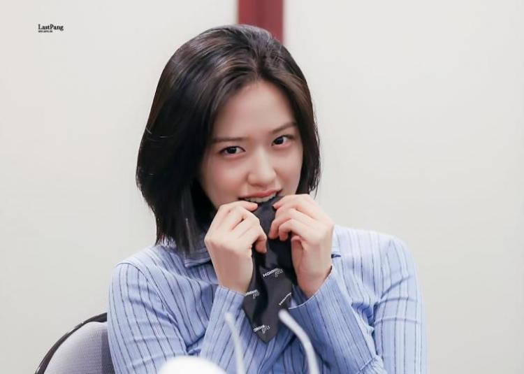 아이브 안유진4