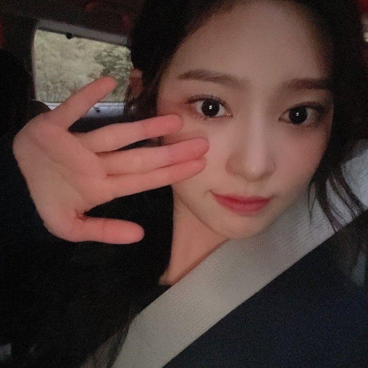 Kim Minju4